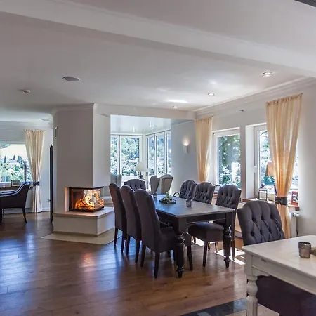 Fliegendes Klassenzimmer 3*