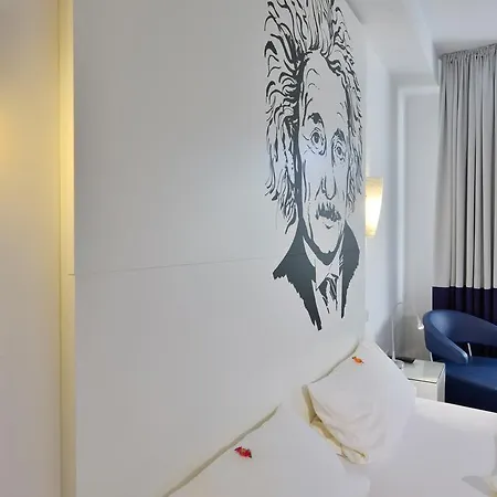 Fliegendes Klassenzimmer فندق 3*