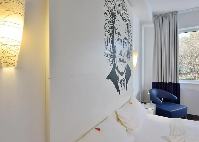 Fliegendes Klassenzimmer Hotel 3*